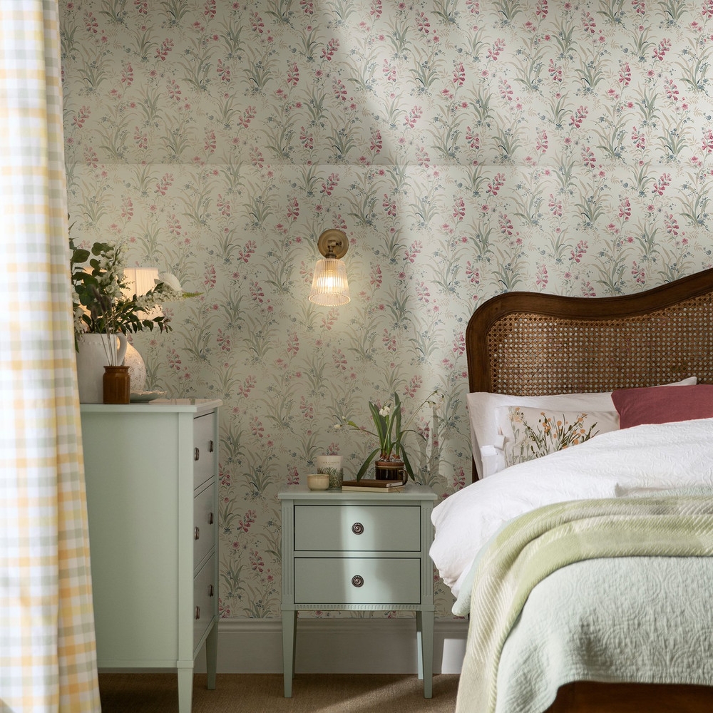 Laura Ashley Mosedale Posy Soft Natural Wallpaper - 122750_ROOMSET_MOSEDALE POSY SOFT NATURAL.jpg