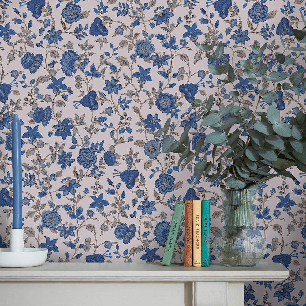 Joules Trailing Scot Cream & Blue Wallpaper - 128932_ROOMSET_TRAILING SCOT CREAM & BLUE_01.jpg