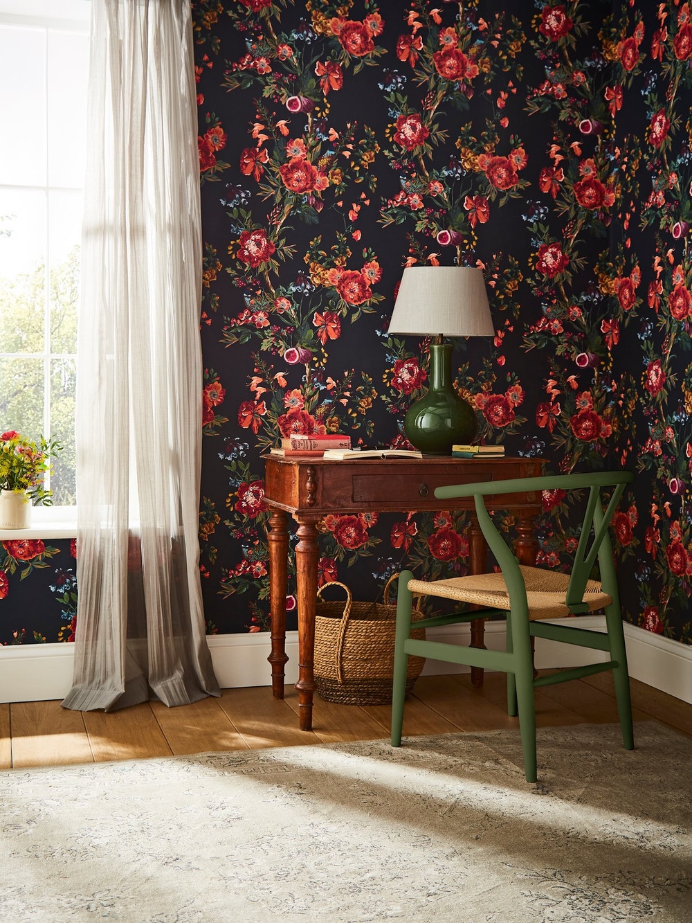 Joules Forest Chinoiserie French Navy Wallpaper - 118557_ROOMSET_03.jpg