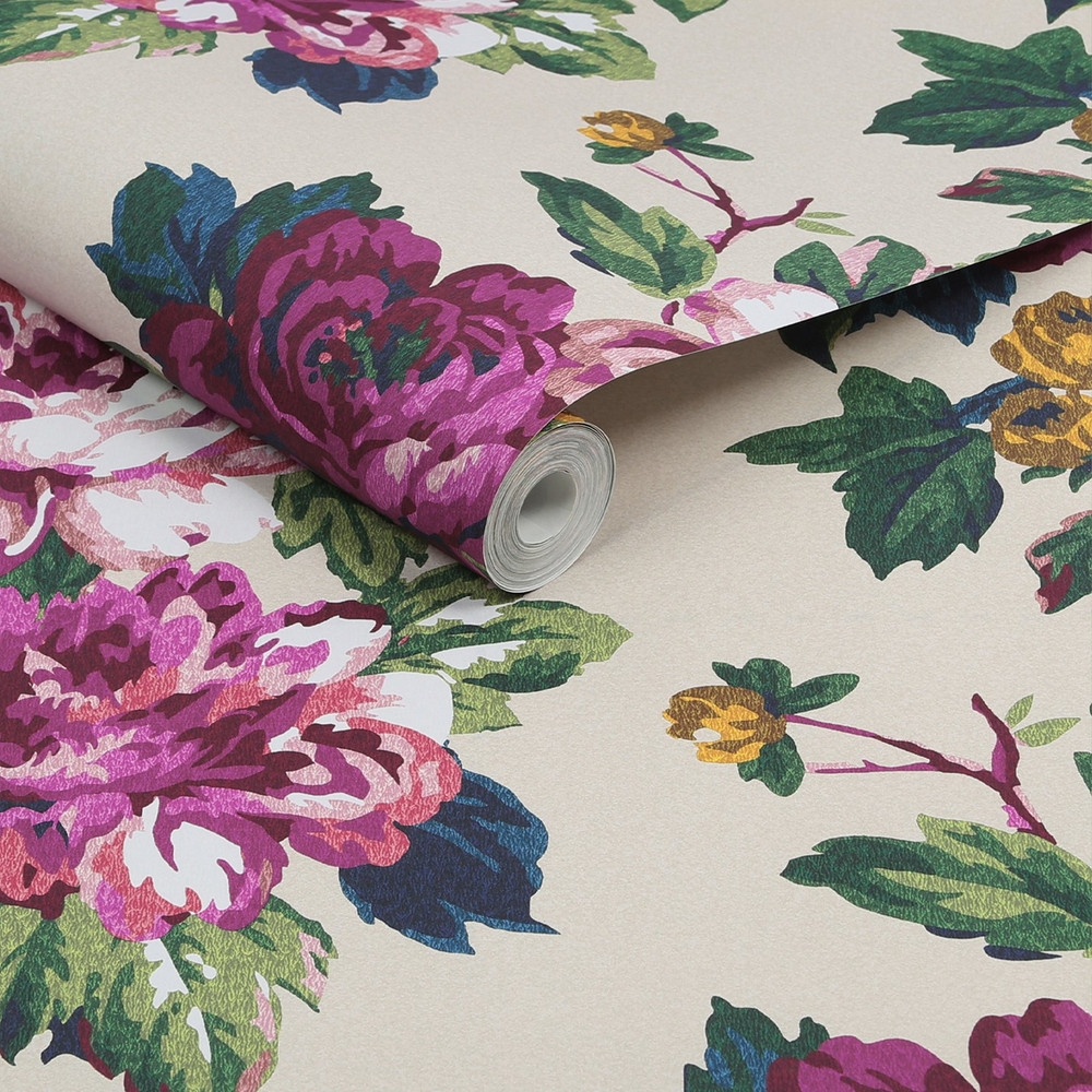 Joules Invite Floral Creme Wallpaper - 120870_ROLLSHOT_01.jpg