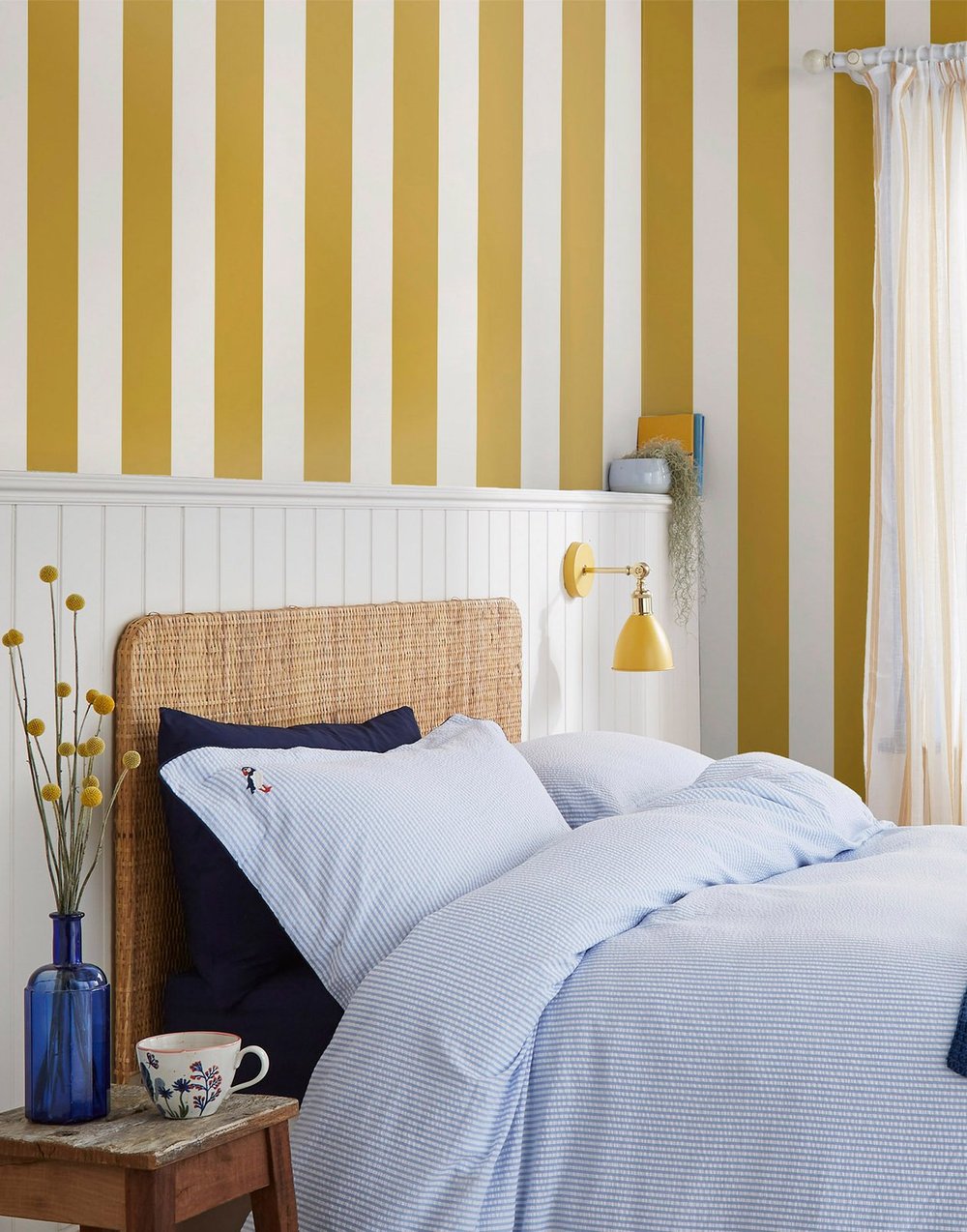 Joules Harborough Stripe Antique Gold Wallpaper