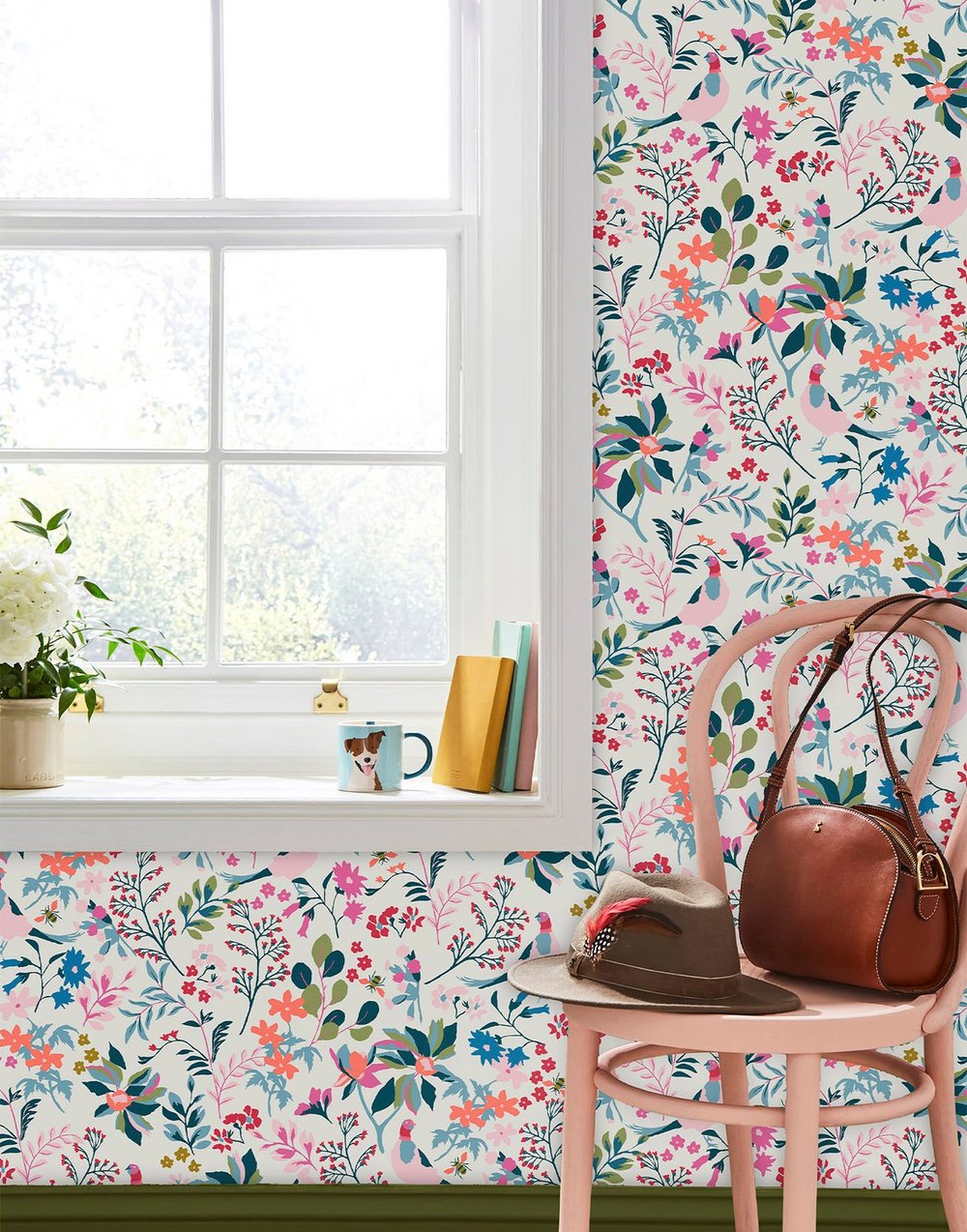 Joules Fields Edge Floral Antique Crème Wallpaper